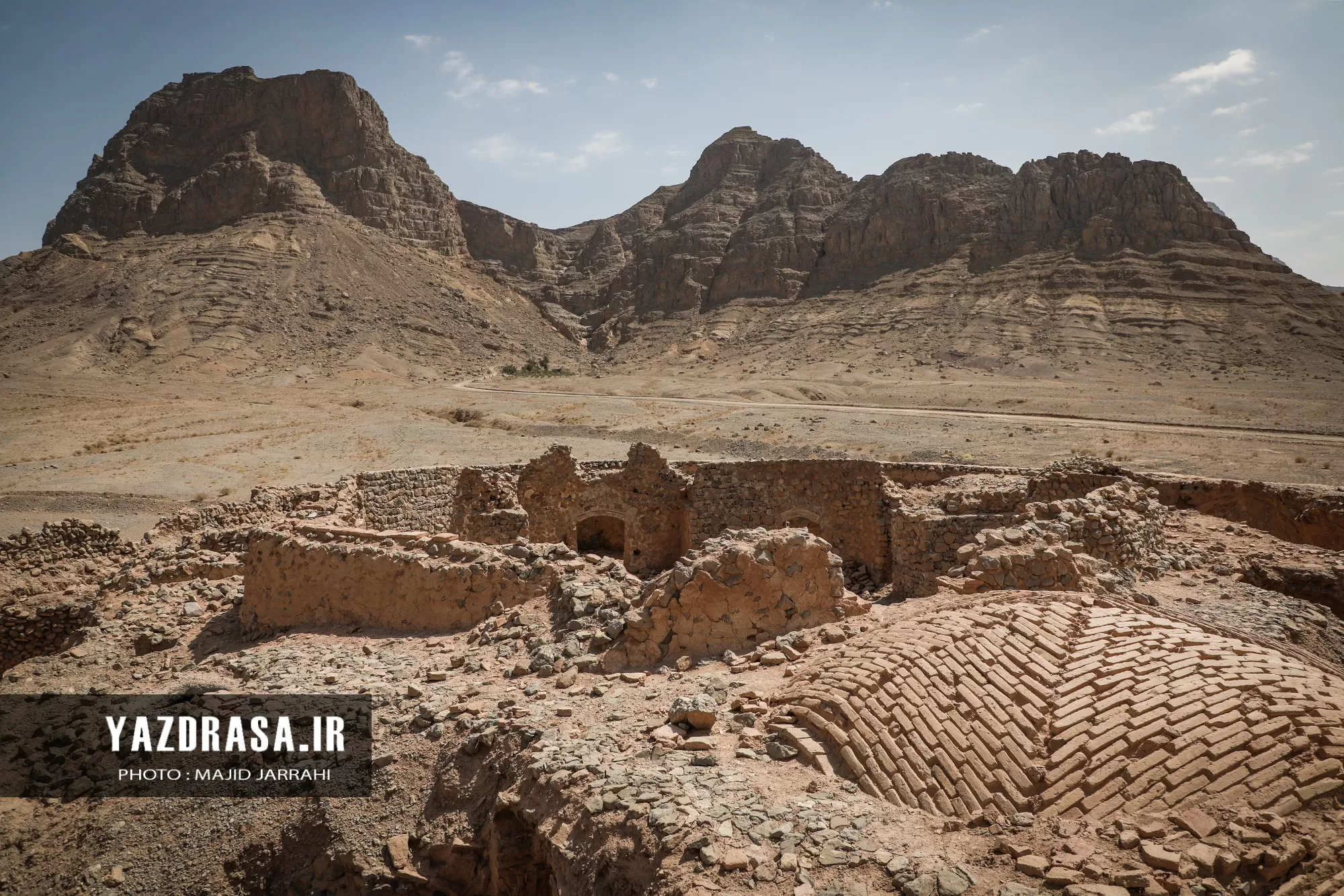 کاروانسرای سنگی انجیره اردکان