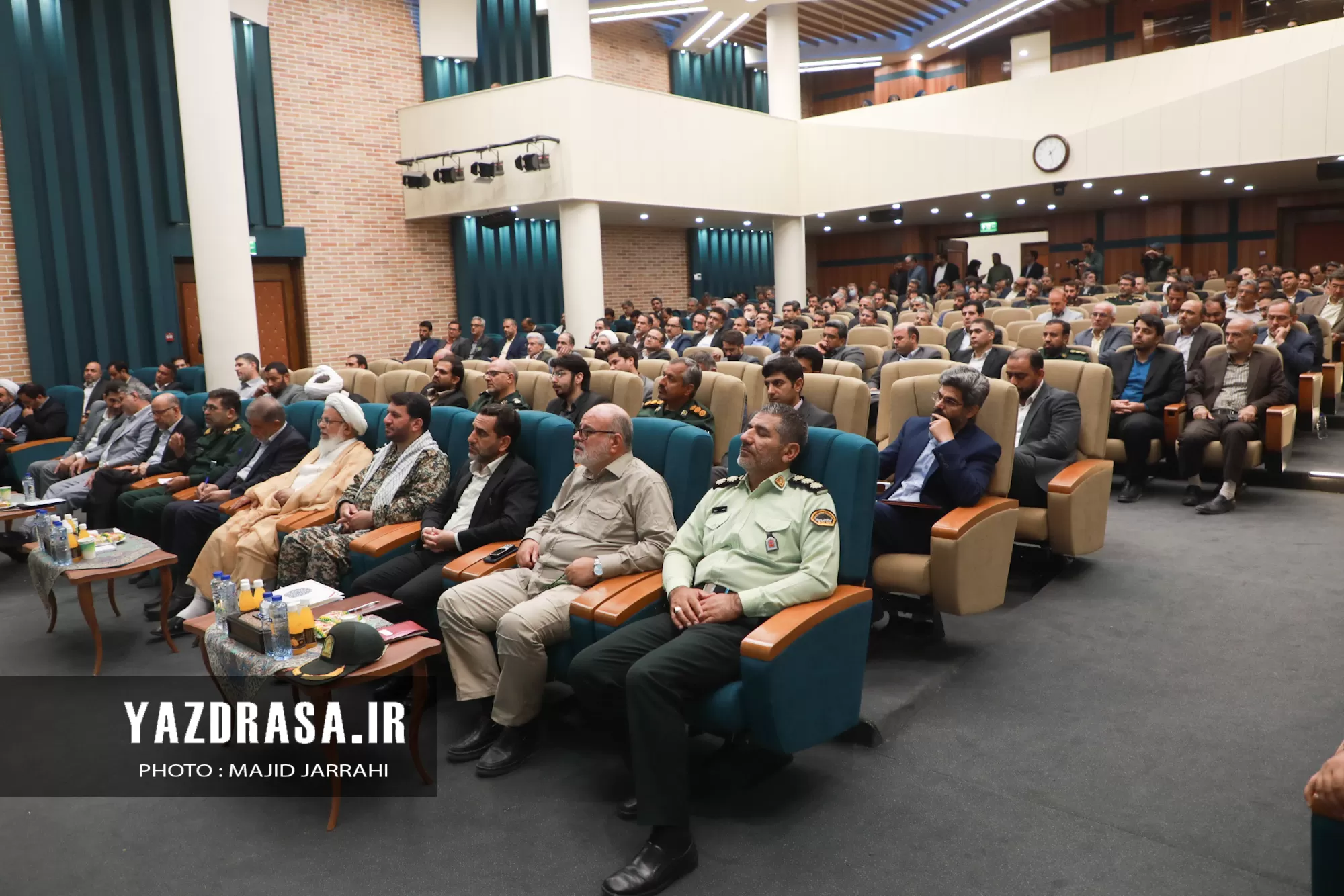 نشست شورای اداری یزد با حضور سردار نقدی
