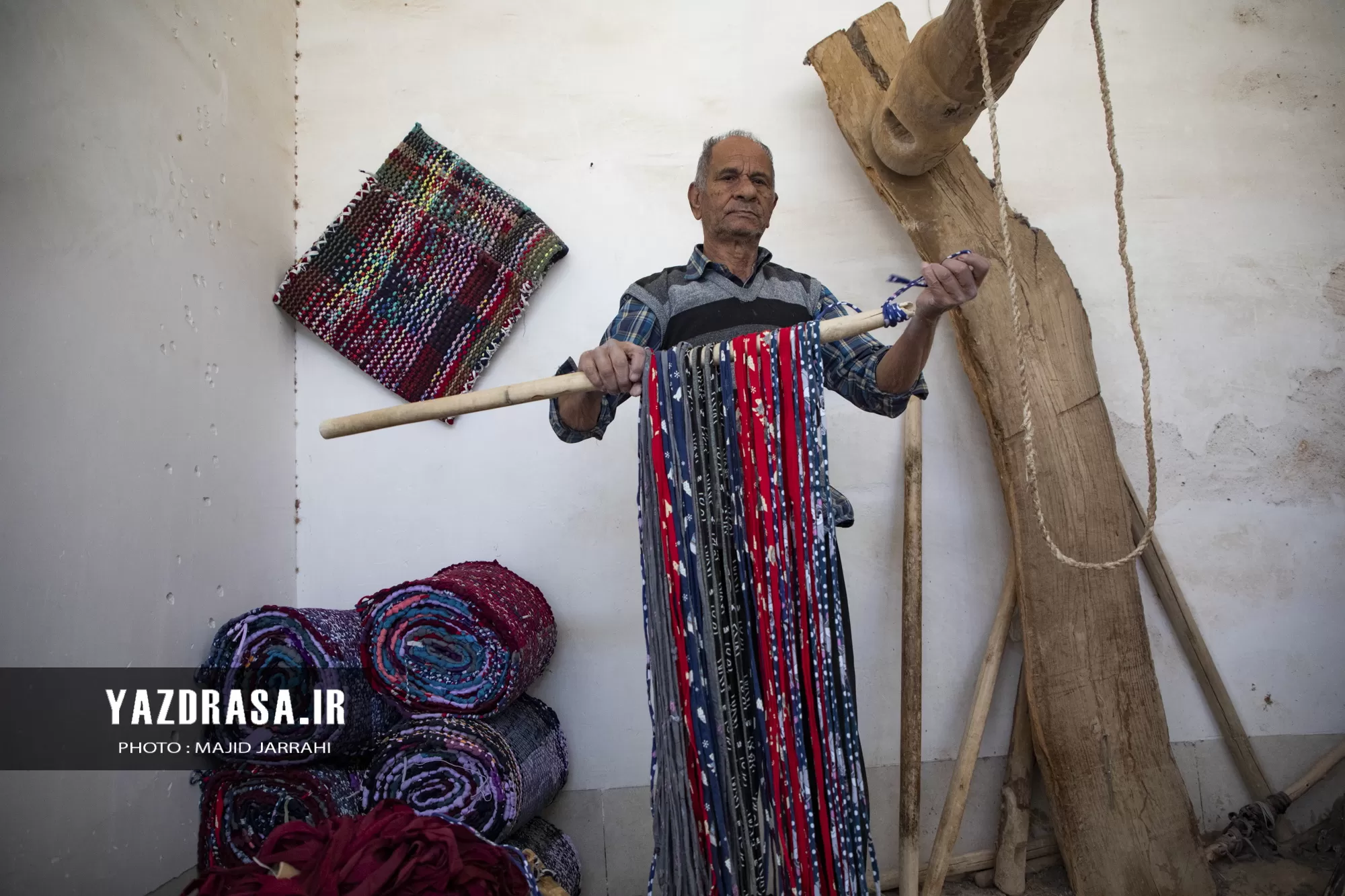 رنج دست در هنر خورجین‌بافی