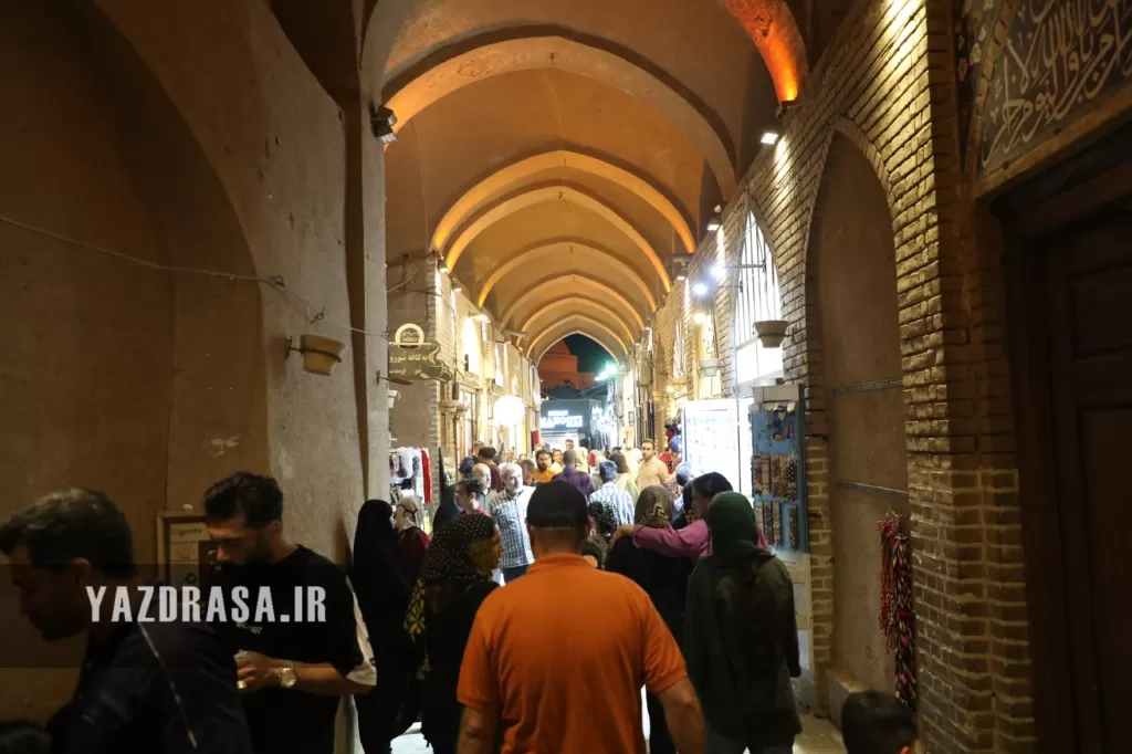 حضور گردشگران در شهر یزد در تعطیلات عید‌فطر