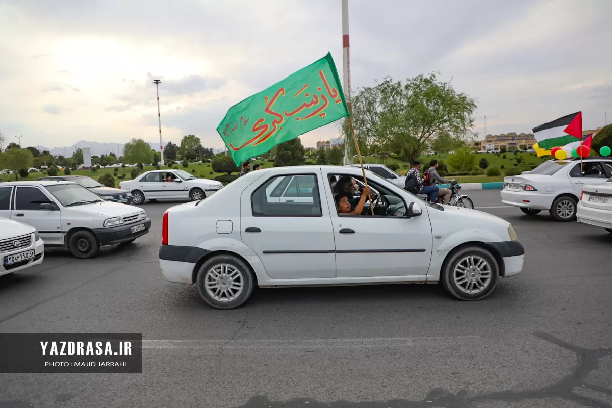 کاروان موتوری در حمایت از اقدام سپاه