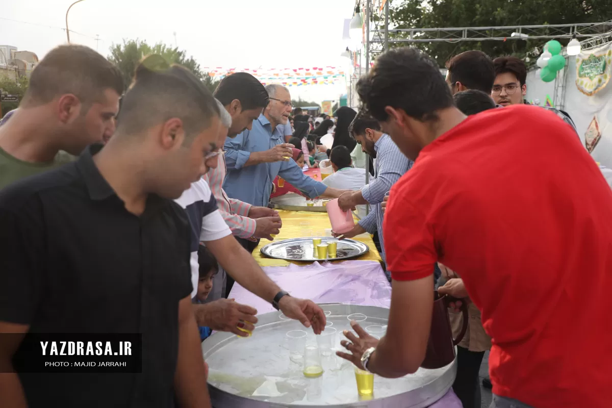 مهمانی بزرگ مواکب علوی در عید غدیر