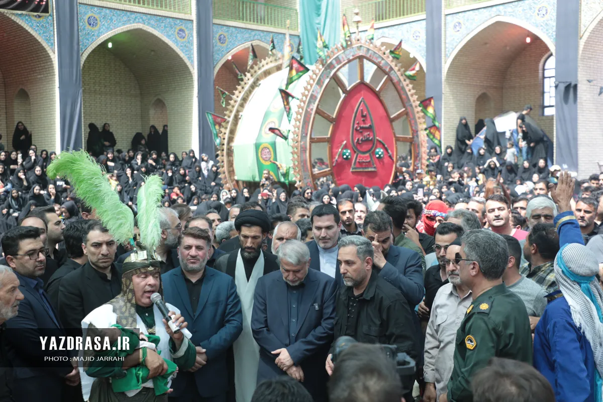 برگزاری آئین سنتی دهه آخر صفر روستای توت اردکان