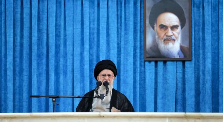 پیشرفت با ادامه مسیر عقلانیت امام (ره)